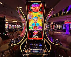 Mobile ဖုန်းဖြင့် ဂိမ်းလော်ဘီ Slots Live Casino Sportsbook ကစားနေသော မြန်မာ ကစားသမား